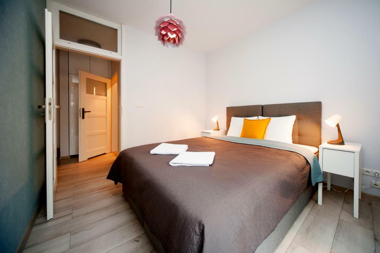 Very Berry - Maratonska 3 - Business Apartment, Garden, Check In 24H พอซนาน ภายนอก รูปภาพ
