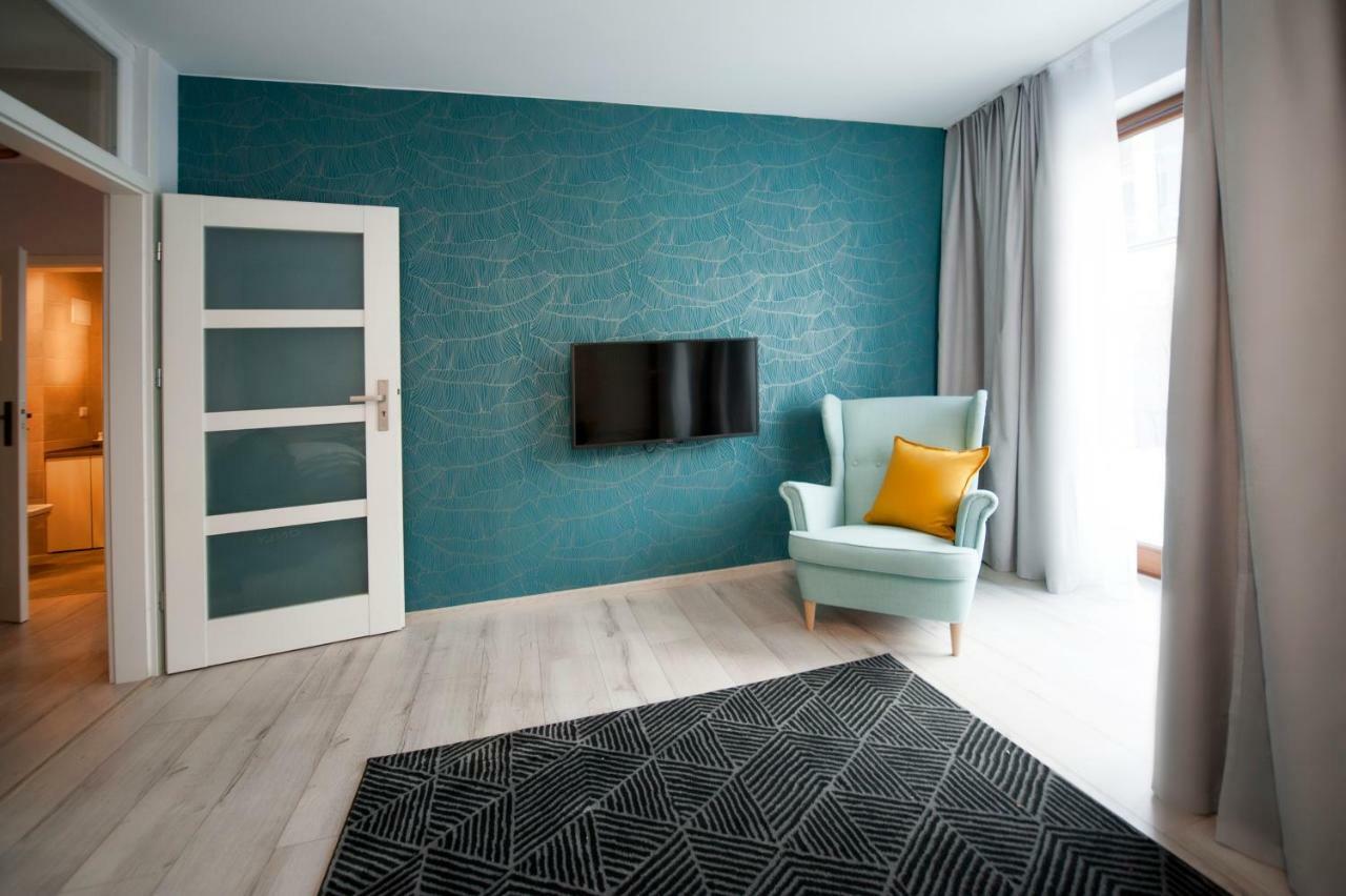 Very Berry - Maratonska 3 - Business Apartment, Garden, Check In 24H พอซนาน ภายนอก รูปภาพ