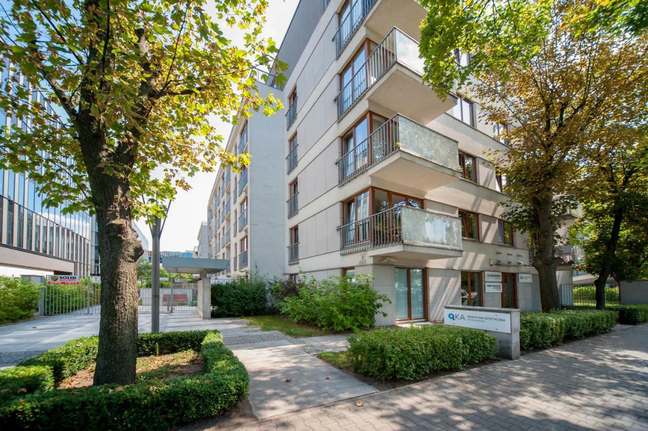 Very Berry - Maratonska 3 - Business Apartment, Garden, Check In 24H พอซนาน ภายนอก รูปภาพ